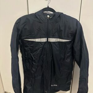 L.L. Bean Men's Black Windbreaker with Gray Accents